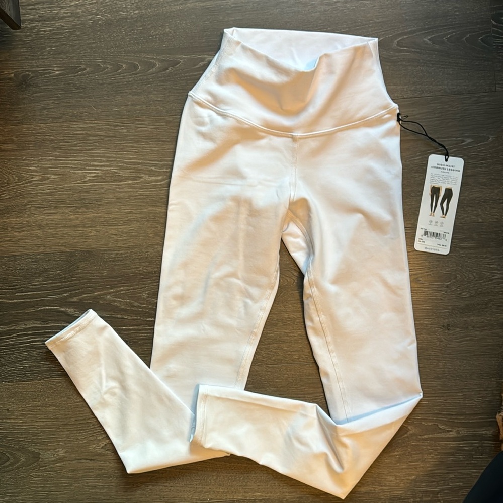 Brand new Alo airbrush legging